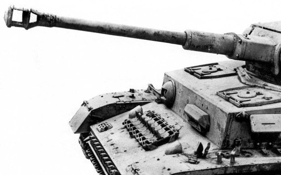 Иллюстрация к книге — Танковые асы Второй Мировой [i_297.jpg]