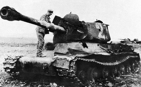 Иллюстрация к книге — Танковые асы Гитлера [i_049.jpg]