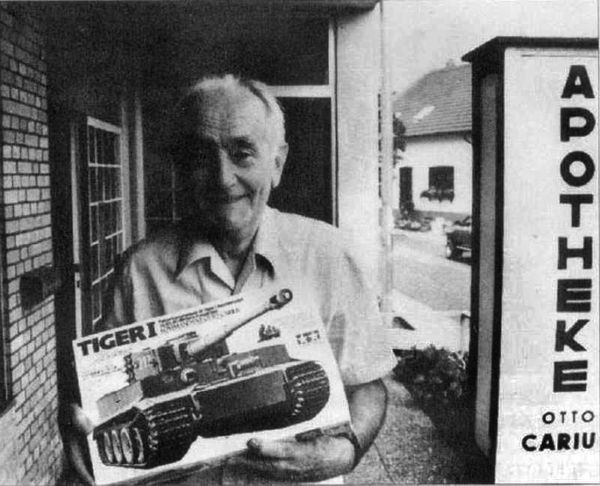 Иллюстрация к книге — Танковые асы Гитлера [i_053.jpg]