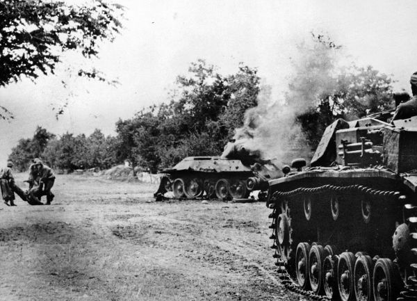 Иллюстрация к книге — Танковые асы Гитлера [i_057.jpg]