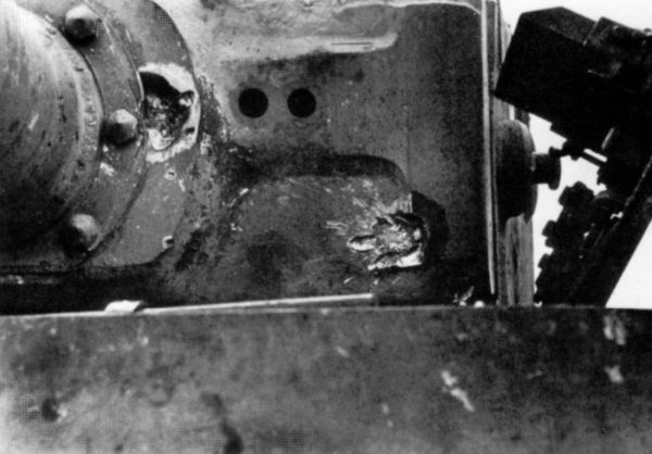 Иллюстрация к книге — Танковые асы Гитлера [i_070.jpg]