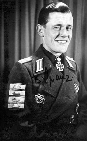 Иллюстрация к книге — Танковые асы Гитлера [i_119.jpg]