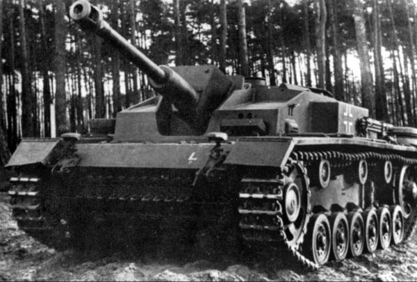 Иллюстрация к книге — Танковые асы Гитлера [i_121.jpg]