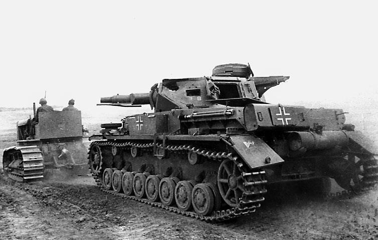 Иллюстрация к книге — Танковые асы Сталина [i_056.jpg]