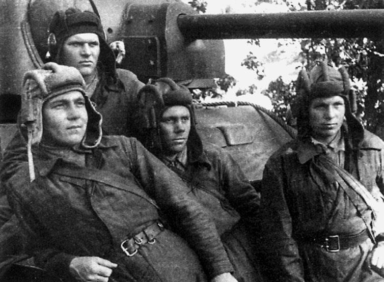 Иллюстрация к книге — Танковые асы Сталина [i_094.jpg]