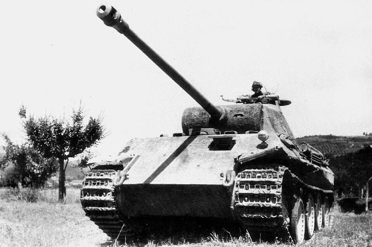 Иллюстрация к книге — Танковые асы Сталина [i_096.jpg]