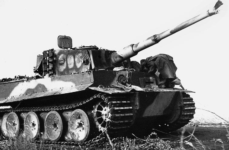 Иллюстрация к книге — Танковые асы Сталина [i_101.jpg]