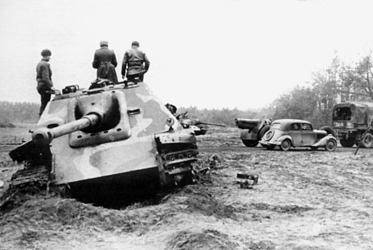 Иллюстрация к книге — Танковые асы Сталина [i_127.jpg]