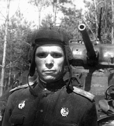 Иллюстрация к книге — Танковые асы Сталина [i_128.jpg]