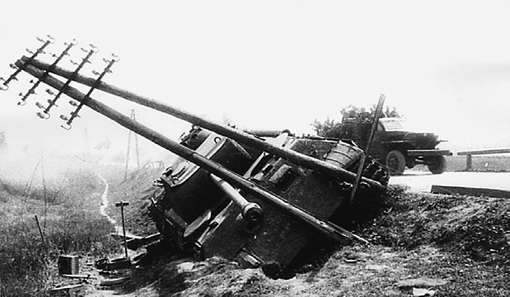 Иллюстрация к книге — Танковые асы Сталина [i_131.jpg]