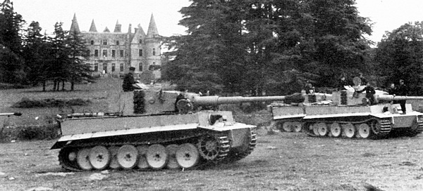 Иллюстрация к книге — Тяжелый танк «Тигр». Смертельное оружие Рейха [i_052.jpg]