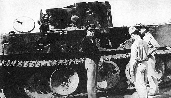 Иллюстрация к книге — Тяжелый танк «Тигр». Смертельное оружие Рейха [i_064.jpg]