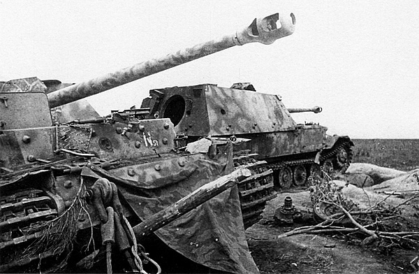 Иллюстрация к книге — Тяжелый танк «Тигр». Смертельное оружие Рейха [i_159.jpg]