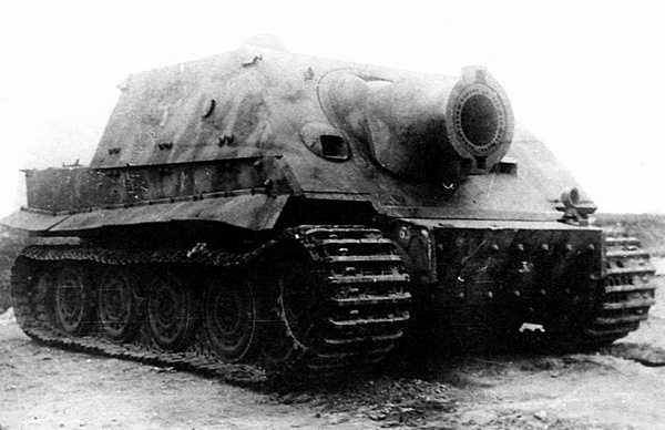 Иллюстрация к книге — Тяжелый танк «Тигр». Смертельное оружие Рейха [i_188.jpg]