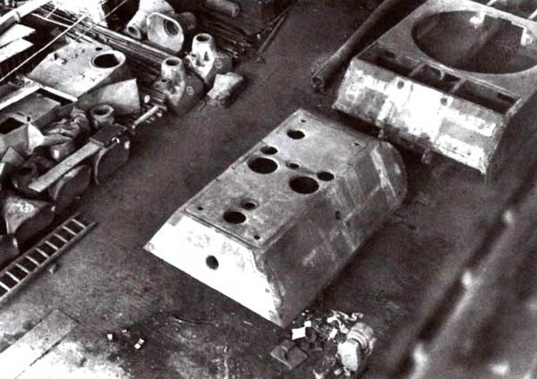 Иллюстрация к книге — «Маус» и другие. Сверхтяжелые танки Второй Мировой [i_091.jpg]