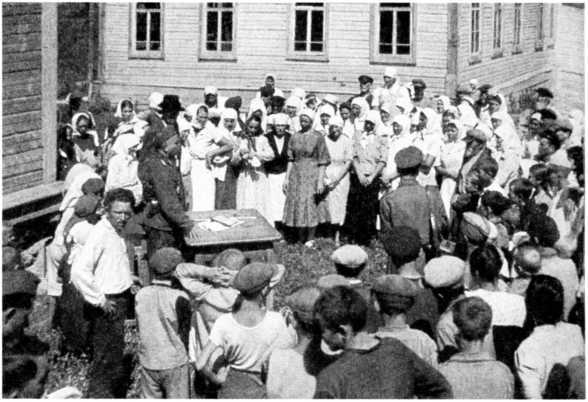 Иллюстрация к книге — Ленинградский "Блицкриг". На основе военных дневников высших офицеров вермахта генерал-фельдмаршала Вильгельма Риттера фон Лееба и генерал-полковника Франца Гальдера. 1941-1942 [i_014.jpg]