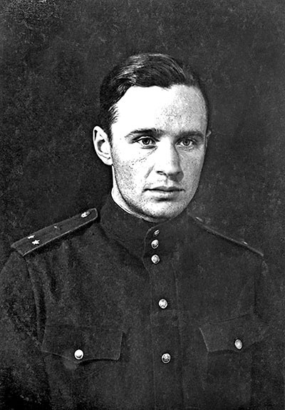 Иллюстрация к книге — На перехват! Летная книжка "сталинского сокола" [i_036.jpg]