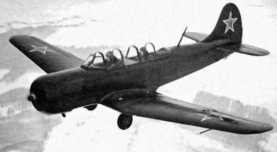 Иллюстрация к книге — На перехват! Летная книжка "сталинского сокола" [i_084.jpg]