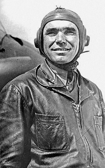 Иллюстрация к книге — На перехват! Летная книжка "сталинского сокола" [i_087.jpg]