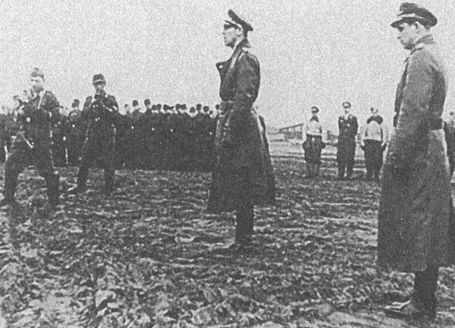 Иллюстрация к книге — Черный крест и красная звезда. Воздушная война над Россией. 1941-1944 [i_072.jpg]