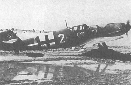 Иллюстрация к книге — Черный крест и красная звезда. Воздушная война над Россией. 1941-1944 [i_090.jpg]