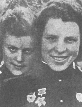 Иллюстрация к книге — Черный крест и красная звезда. Воздушная война над Россией. 1941-1944 [i_103.jpg]