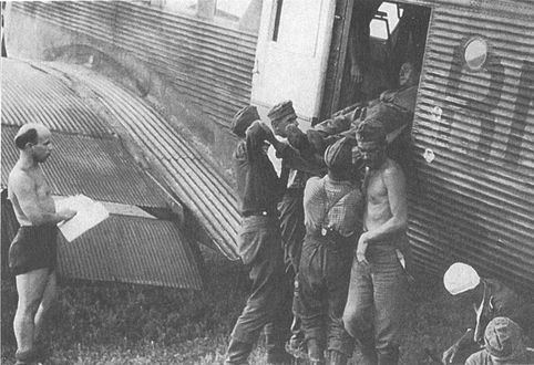 Иллюстрация к книге — Черный крест и красная звезда. Воздушная война над Россией. 1941-1944 [i_142.jpg]