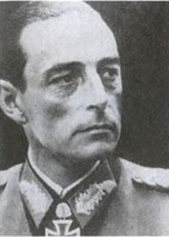 Иллюстрация к книге — Котел смерти в Курляндии. Хроника сражений группы армий "Север" 1944-1945 [i_012.jpg]