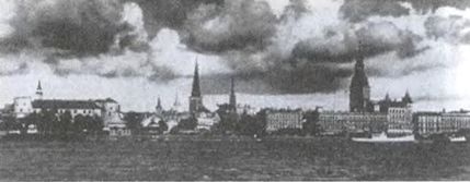 Иллюстрация к книге — Котел смерти в Курляндии. Хроника сражений группы армий "Север" 1944-1945 [i_014.jpg]