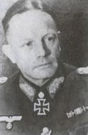 Иллюстрация к книге — Котел смерти в Курляндии. Хроника сражений группы армий "Север" 1944-1945 [i_018.jpg]