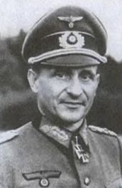 Иллюстрация к книге — Котел смерти в Курляндии. Хроника сражений группы армий "Север" 1944-1945 [i_021.jpg]