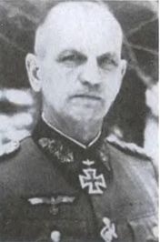 Иллюстрация к книге — Котел смерти в Курляндии. Хроника сражений группы армий "Север" 1944-1945 [i_022.jpg]