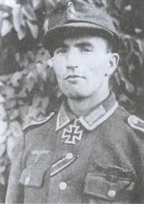 Иллюстрация к книге — Котел смерти в Курляндии. Хроника сражений группы армий "Север" 1944-1945 [i_042.jpg]