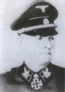 Иллюстрация к книге — Котел смерти в Курляндии. Хроника сражений группы армий "Север" 1944-1945 [i_053.jpg]