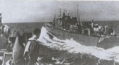 Иллюстрация к книге — Котел смерти в Курляндии. Хроника сражений группы армий "Север" 1944-1945 [i_058.jpg]