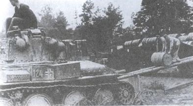 Иллюстрация к книге — Котел смерти в Курляндии. Хроника сражений группы армий "Север" 1944-1945 [i_068.jpg]