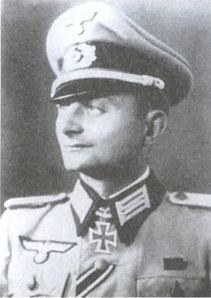 Иллюстрация к книге — Котел смерти в Курляндии. Хроника сражений группы армий "Север" 1944-1945 [i_078.jpg]