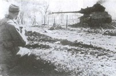 Иллюстрация к книге — Котел смерти в Курляндии. Хроника сражений группы армий "Север" 1944-1945 [i_079.jpg]