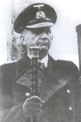 Иллюстрация к книге — Котел смерти в Курляндии. Хроника сражений группы армий "Север" 1944-1945 [i_084.jpg]