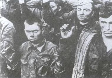 Иллюстрация к книге — Котел смерти в Курляндии. Хроника сражений группы армий "Север" 1944-1945 [i_087.jpg]