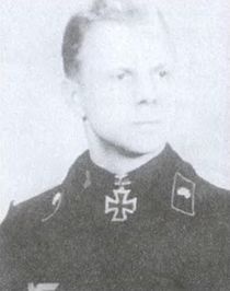 Иллюстрация к книге — Котел смерти в Курляндии. Хроника сражений группы армий "Север" 1944-1945 [i_098.jpg]