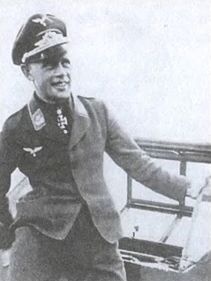 Иллюстрация к книге — Котел смерти в Курляндии. Хроника сражений группы армий "Север" 1944-1945 [i_100.jpg]