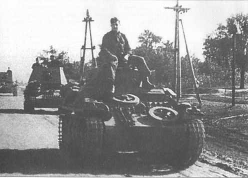 Иллюстрация к книге — Крупнейшие танковые сражения Второй мировой войны. Аналитический обзор [i_029.jpg]