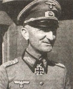 Иллюстрация к книге — Последний триумф Вермахта. Харьковский "котел" [i_013.jpg]