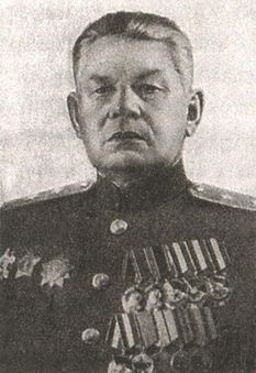 Иллюстрация к книге — Последний триумф Вермахта. Харьковский "котел" [i_024.jpg]