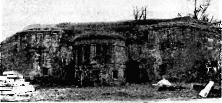 Иллюстрация к книге — Брестская крепость [i_039.jpg]