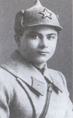 Иллюстрация к книге — Стальной ураган [i_001.jpg]