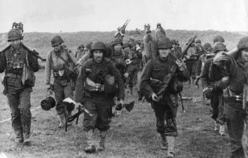 Иллюстрация к книге — Высадка в Нормандии [i_029.jpg]