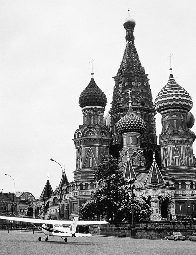 Иллюстрация к книге — Армейские байки. Как я отдавал Священный долг в Советской армии [i_016.jpg]