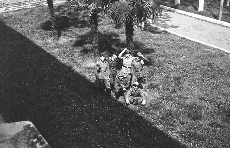 Иллюстрация к книге — Армейские байки. Как я отдавал Священный долг в Советской армии [i_018.jpg]